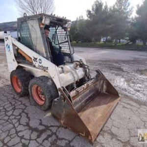 BOBCAT 753